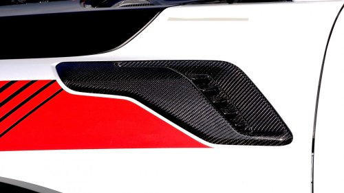 Ford Reveals F-150 Raptor R With 900+ HP But You Can’t Buy It (Yet)