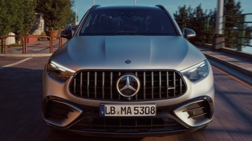 Mercedes-AMG bringt neuen GLC 53 4MATIC+ als SUV und Coupé