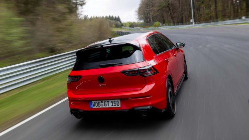 El Volkswagen Golf GTI cumple 50 años y lo celebra a lo grande