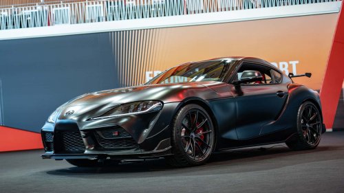Toyota Tinggalkan Hibrida, GR Supra Baru Pakai Mesin V8