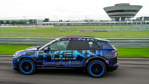 Don't Worry, Porsches Will 'Always' Have a Volume Knob