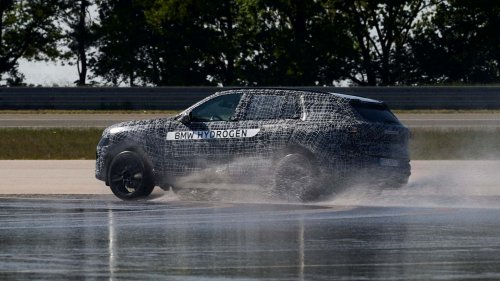 BMW dévoile le X5 à hydrogène, avec un plein en 4 minutes