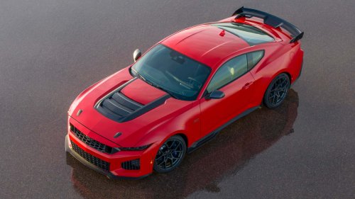 Ford Mustang Dark Horse SC Revealed: A Sinister Supercharged Pony Car