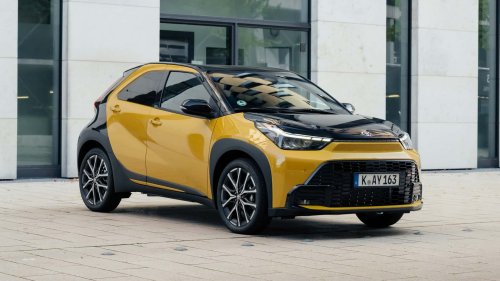 Es el Toyota híbrido más barato y tiene un jugoso descuento