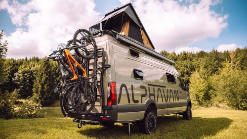 Alphavan 4x4 Off-Grid: Wenn Luxus auf Schotter trifft