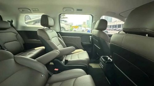 À quoi ressemble le monospace électrique le moins cher de Chine ?