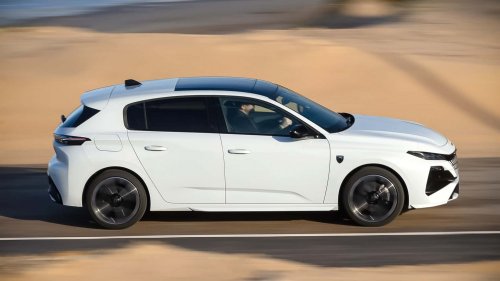 +12% en ventas y cuarta marca del mercado: así fue el 2025 de Peugeot en España