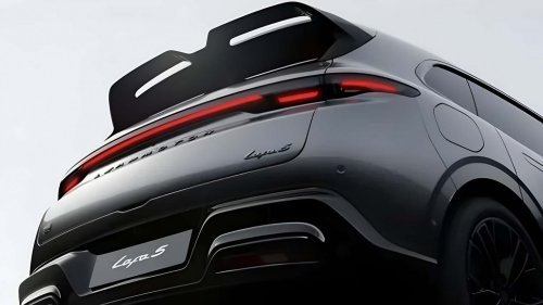 El Volkswagen Golf GTI tiene un rival directo chino... procedente de Stellantis