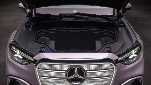 Mercedes-Benz GLC Jadi Mobil Listrik dengan Statistik Mengesankan