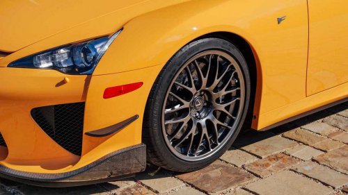 Así arrasó el Lexus LFA en Nürburgring, antes de convertirse en leyenda