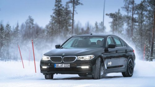 En Finlande, les pneus neige sont testés de cette manière