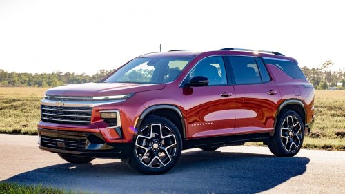 'Guessing It's a Ford Explorer:' Woman Says People Always Think She's a Cop. Why Does She 'Love' It?