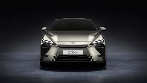 Lexus ES 2026: la berlina electrificada, ya a la venta en España