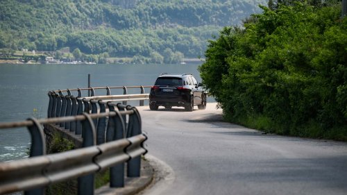 'A Lawsuit Waiting to Happen:' Mechanic Inspects Pirelli Tires. Then He Learns They Aren't What They Seem