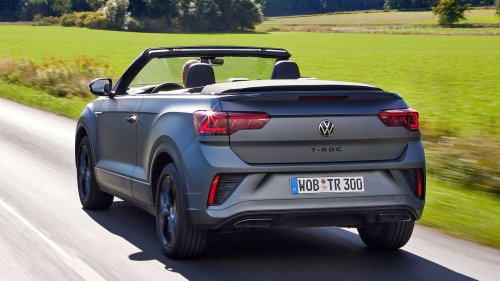 Volkswagen Is Selling A Convertible SUV With A Manual Gearbox. Yes, Really