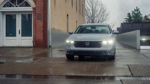 'They Owe You a New Vehicle:' Woman Drops Honda Off for an Inspection. Then the Workers Total It. Now What?