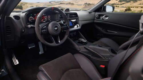 Nissan Z Nismo Akhirnya Mendapatkan Versi Manual