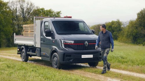 Renault Trucks :, deux nouveaux Master et le D14 électrique pour la ville