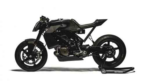 Esta Husqvarna custom, vendida en subasta, era de Charles Leclerc