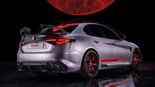 Alfa Romeo Giulia Quadrifoglio Luna Rossa: Selten und stark