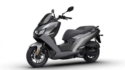 Este scooter francés sortea los atascos urbanos