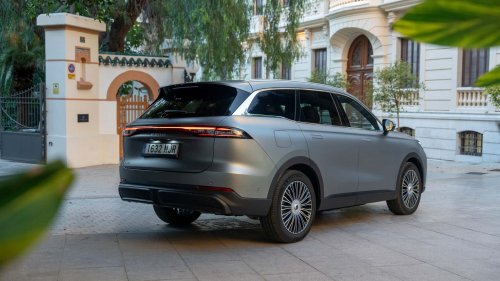 El precio del EBRO s900 2026 sigue bajando: ¡ojo a los SUV premium"