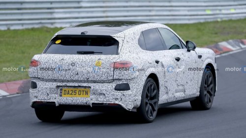 Das erste Elektroauto von Bentley zeigt sich als Erlkönig