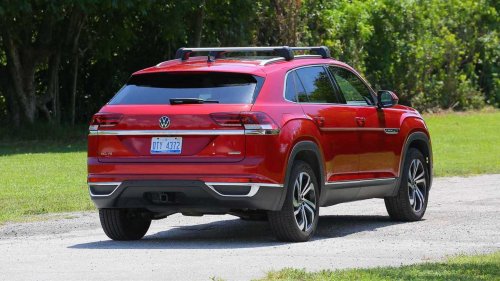 ‘Gathered My Tools and Walked Out': Volkswagen Atlas Driver Takes SUV for Tire Rotation. Then They Leave With a 'New Car'