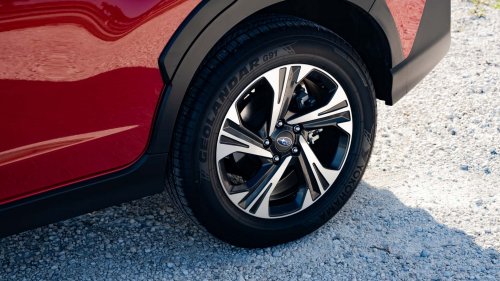 'I Haven't Checked In 7 Years': Woman Gets Into Subaru Crosstrek. Then She Realizes It's Flooded