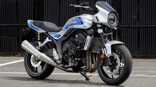 Honda présente... une fusée spatiale