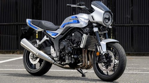 Honda présente... une fusée spatiale