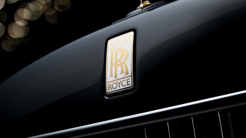 El centenario Rolls-Royce Phantom es de oro de 24 quilates
