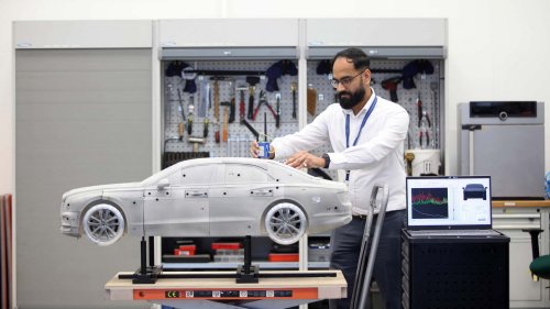 Le centre technique où sont conçues les voitures de luxe de demain