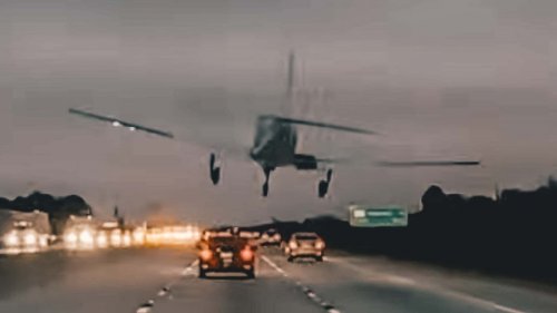 Vidéo. Un Avion s'écrase sur une Toyota Camry sur une Autoroute en Floride