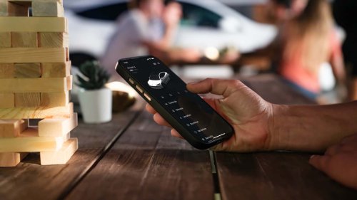 Tesla dévoile également la Model 3 Standard