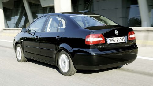 Ja, es gab den Skoda Fabia mal mit Stufenheck