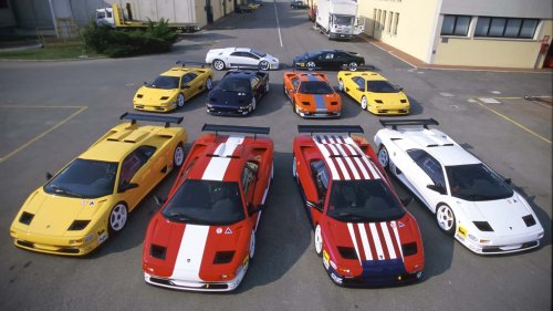 El Lamborghini Diablo cumple 35 años: ¡Tanti Auguri, el chico del póster!