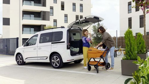 Fiat Qubo L vs VW Caddy: 7-sitzige Raumwunder im Vergleich