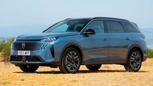 Análisis Peugeot 5008 Hybrid: vídeo del SUV familiar de 7 plazas con etiqueta Eco