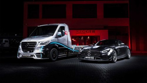 LA Singer Gets T-Boned Leaving Whole Foods. Then She Almost Gets Scammed by ‘Bandit Towers’ Posing as AAA