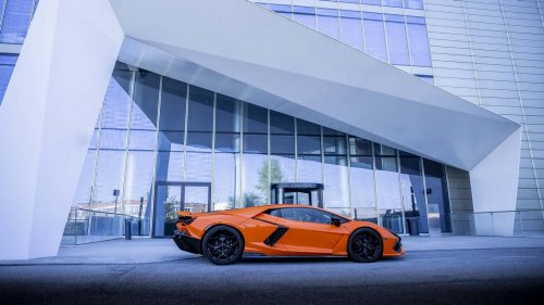 Ferrari 849 Testarossa vs. Lamborghini Revuelto im Vergleich