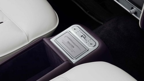 Restomod Rolls-Royce Cantik Ini Punya Rahasia Tersembunyi