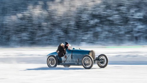 Bugatti Took Its Best Hypercars Ice Drifting. It's Pure Cinema