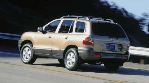‘We Accept Trades': Woman’s Hyundai Santa Fe Tire Smashes a Lexus Dealership Window. Then a Salesman Steps In
