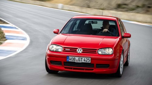 VW Golf IV GTI "25 Jahre GTI" (2001) im Test: Ehrenrettung der Generation?