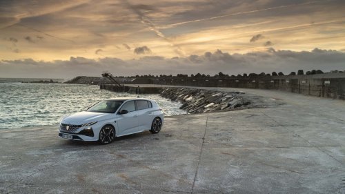 Peugeot 308 2026, la oferta definitiva para destronar al Golf