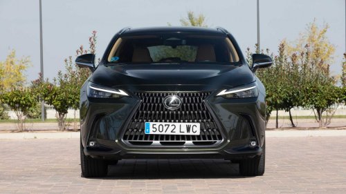 Nuevo Lexus NX 2026: precio, equipamiento, gama… ¡baja potencia, etiqueta Eco/0!