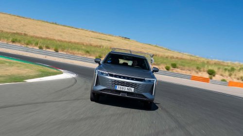 OMODA 9 SHS 2025: 535 CV y 39.900 €, para el SUV superhíbrido con 1.100 km de autonomía