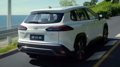 ¿Un nuevo Corolla Cross? Toyota lo llama Frontlander