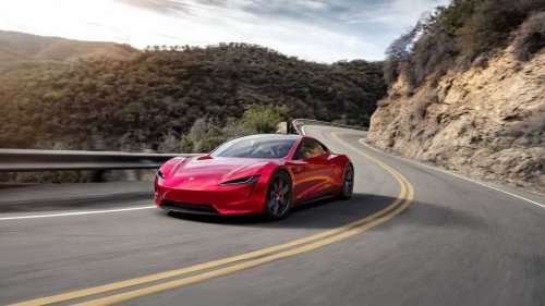 Tesla annonce de nouveaux modèles (et les indices mènent au Roadster)